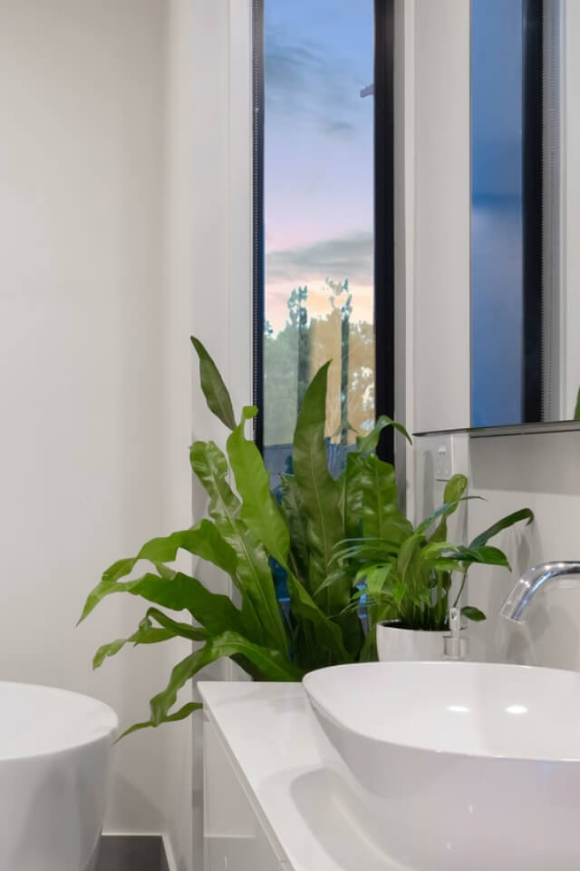 Solar Wall Lights / Lamp Outdoor, Wireless Dusk to Dawn Porch Lights Fixture, Solar Wall Lantern with 3 Modes & Motion Sensor, Waterproof Exterior Lighting with Clear Panel (1 Pc ) - Image 2